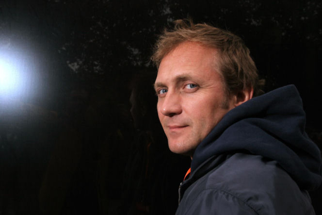 Tak na początku kariery wyglądał Andrzej Chyra. Dziś trudno go rozpoznać na starych zdjęciach