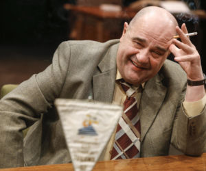 Tak Cezary Żak wyglądał na początku kariery. Niezwykła metamorfoza gwiazdora Miodowych lat