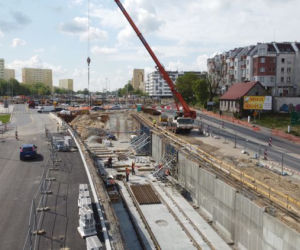 W Bydgoszczy trwa rozbudowa ulicy Kujawskiej. Otwierane są nowe jezdnie