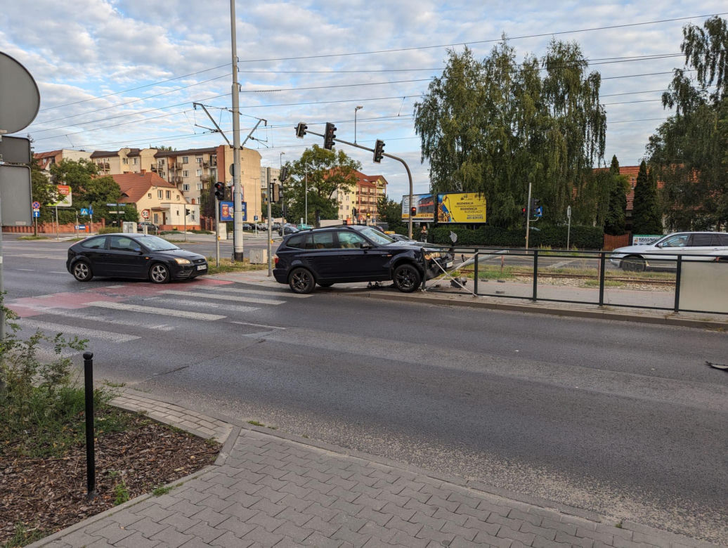 Poranny wypadek w Toruniu. Kierująca ukarana wysokim mandatem