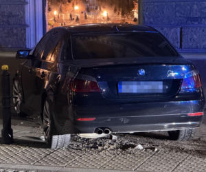 Obywatel Rosji driftował po Placu Zbawiciela