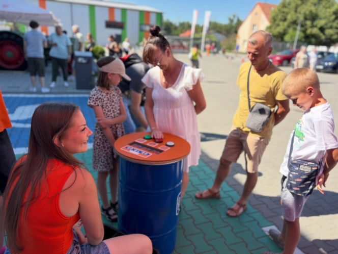 Pojazdy wszech czasów i klimat PRL-u! Ekipa ESKA Summer City wpadła do Oławy