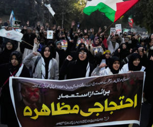 Trzy scenariusze rozwoju sytuacji w Iranie