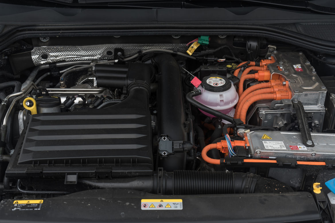 Volkswagen Golf eHybrid 204 KM DSG6 