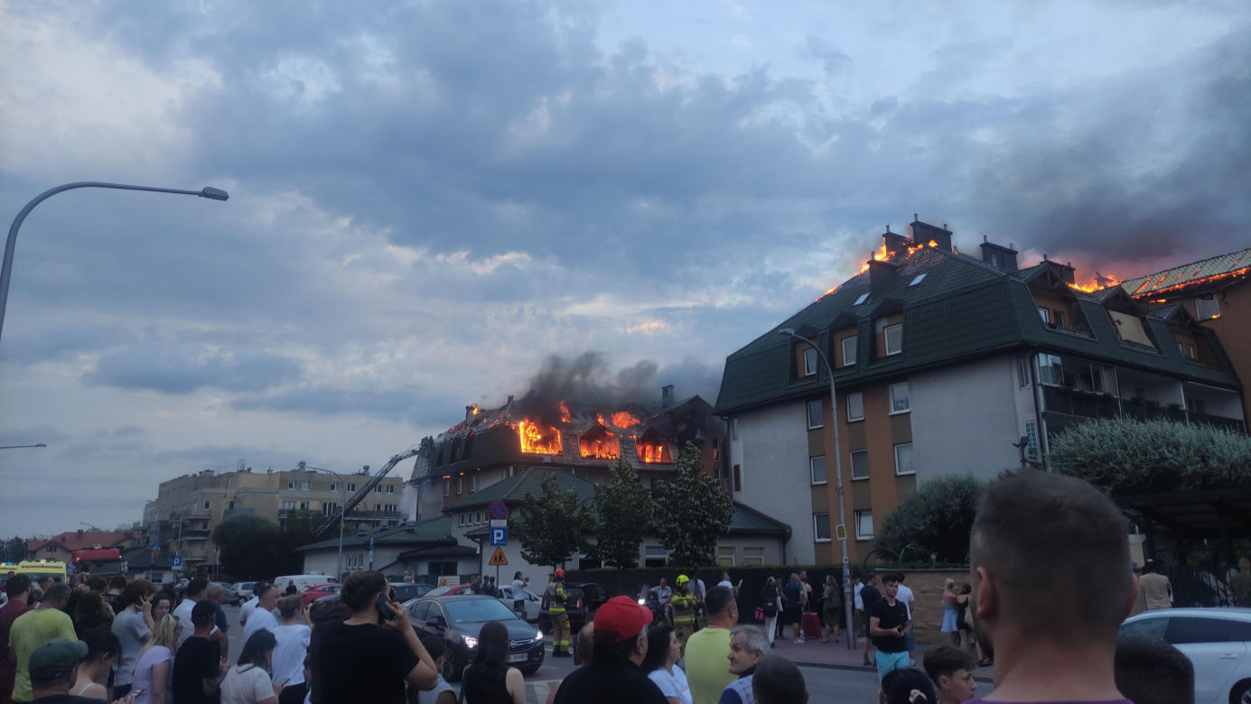 Minął rok od tragedii w Ząbkach. „Płacimy za mieszkanie, w którym nie mieszkamy”