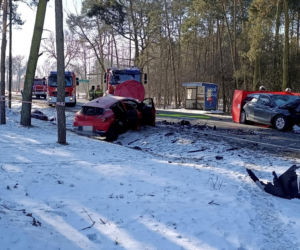 Wypadek pod Siedlcami. Zderzyły się dwie panie, jedna zginęła