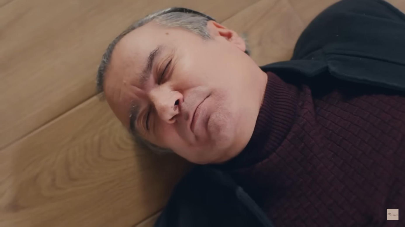 Dramat w serialu Miłość i nadzieja! Suat traci przytomność po ciosie!
