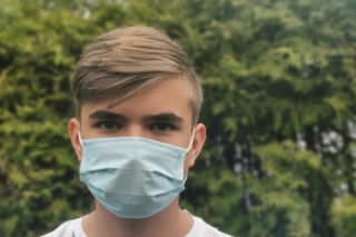 Czwarta fala koronawirusa: co z obostrzeniami dla zaszczepionych? Rzecznik rządu zabrał głos