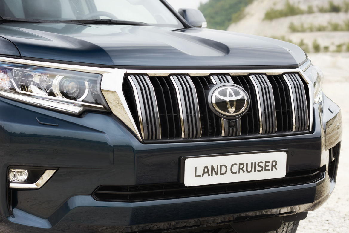 nowa Toyota Land Cruiser