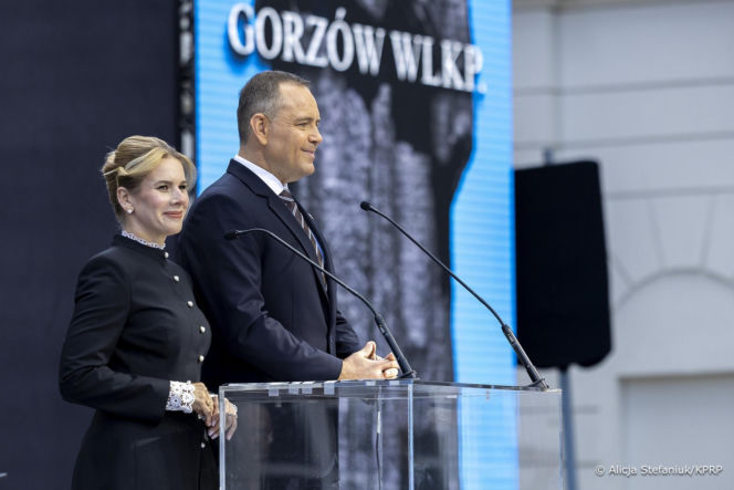 Narodowe czytanie z Karolem i Martą Nawrockimi