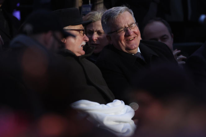 Bronisław Komorowski dorabia do emerytury. 11 tys. zł to dla niego za mało