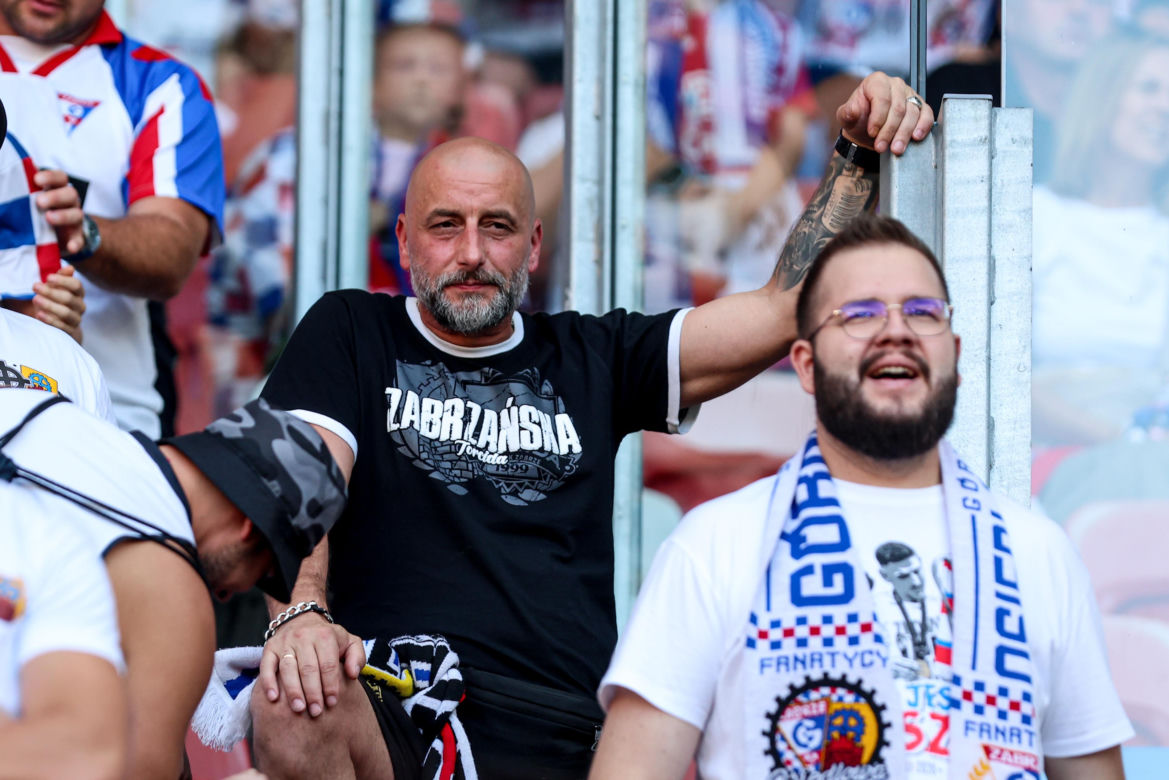 Zobaczcie zdjęcia kibiców z meczu Górnik - Fenerbahce i krótkie podsumowanie środowego spotkania na se.pl