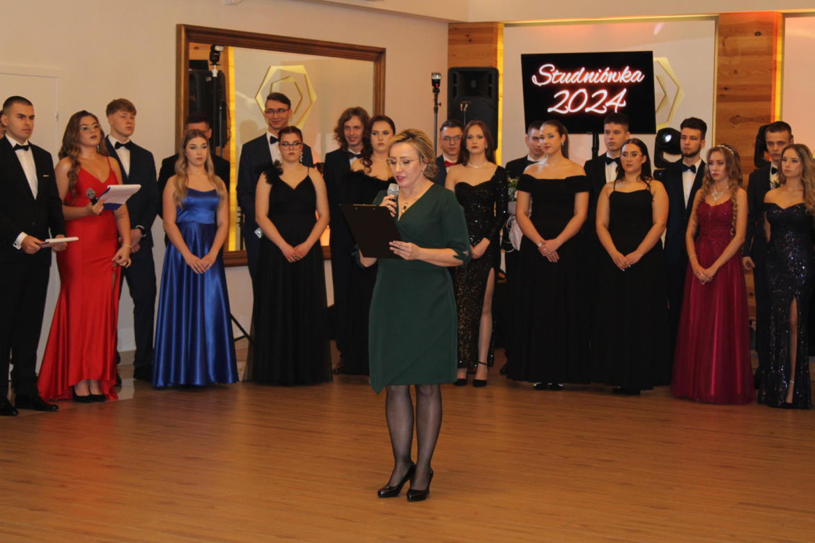 Studniówka I LO w Starachowicach