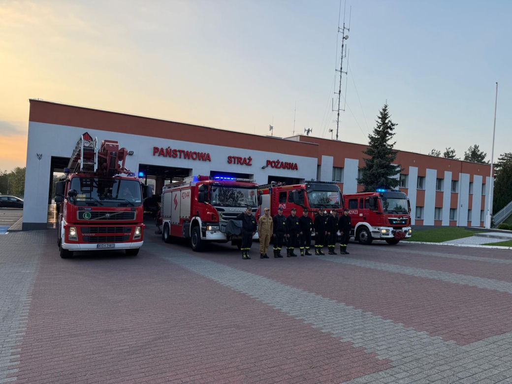Hołd małopolskich strażaków dla zmarłego kolegi