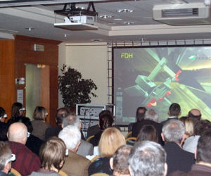 Fakro , od maja do czerwca 2009, prowadzi serię spotkań skierowanych głównie do architektów i projektantów przedstawiając swoje najnowsze produkty w formie prezentacji stereoskopowej (3D)