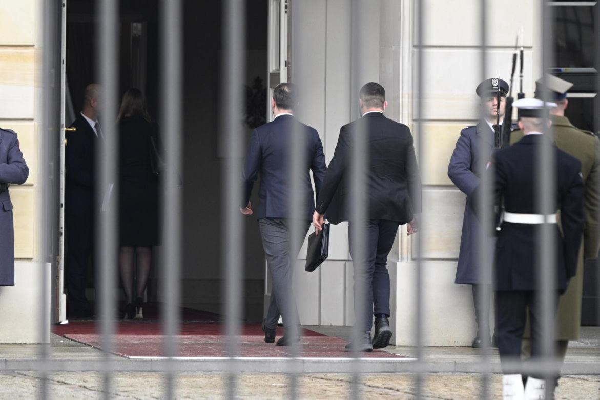 Politycy zjechali do Pałacu Prezydenckiego na Radę Bezpieczeństwa Narodowego