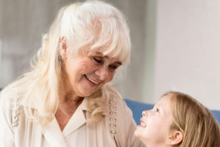 Chcesz pomóc wnukowi w nauce? To może być ważniejsze niż wspólne odrabianie lekcji