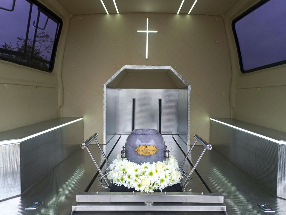 Wzruszający pogrzeb Ilony Kuśmierskiej. Ostatnie pożegnanie Jadźki z "Samych Swoich"