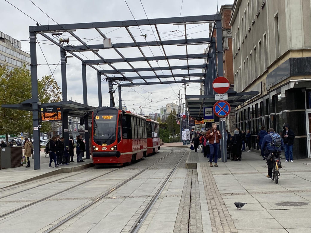  Trudno uwierzyć, że tak wyglądały Katowice. Te zdjęcia mówią wszystko 