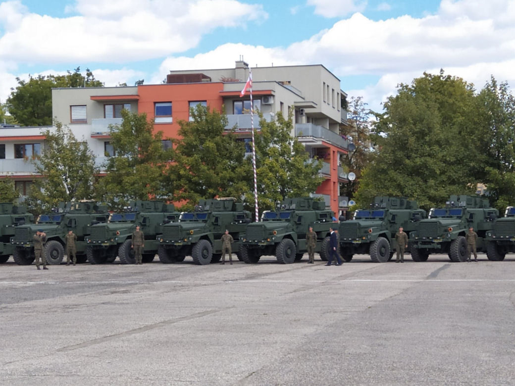Premier Morawiecki w Siedlcach: oficjalne przekazanie 18. Dywizji Zmechanizowanej transporterów Cougar - 05.09.2022