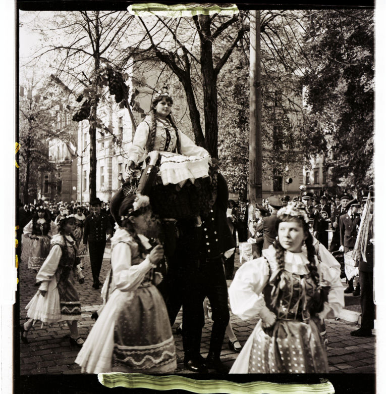 Winobranie w Zielonej Górze w latach 1963-1973. Oto jak bawiono się podczas największego Święta Wina w Polsce