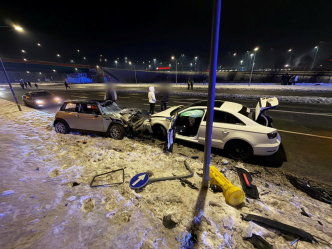 Cztery auta rozbite w Warszawie. Szokujące ustalenia policji!
