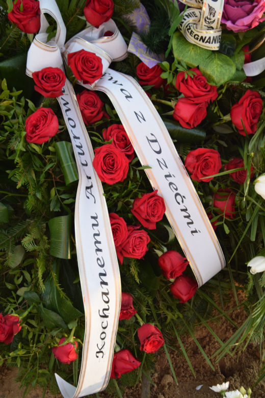 Podkarpacie. Bliscy pożegnali tragicznie zmarłego bohaterskiego tatę Anielki [ZDJĘCIA]