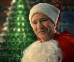 Świąteczna reklama z Karolakiem wywołała burzę. Sprawą zajęła się prokuratura!