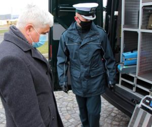 Nowy radiowóz na podlaskich drogach. Kontrole staną się jeszcze skuteczniejsze [ZDJĘCIA]