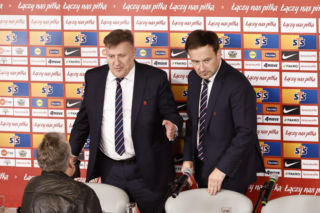 Cezary Kulesza i sekretarz Łukasz Wachowski ogłosili nowego sponsora PZPN
