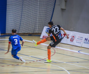 FC Toruń - P.A. Nova Gliwice 2:4 - zdjęcia z Uniwersyteckiego Centrum Sportu