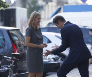 Przyjaciółki odcinek 93, Inga (Małgorzata Socha), Robert (Krzysztof Wieszczek)