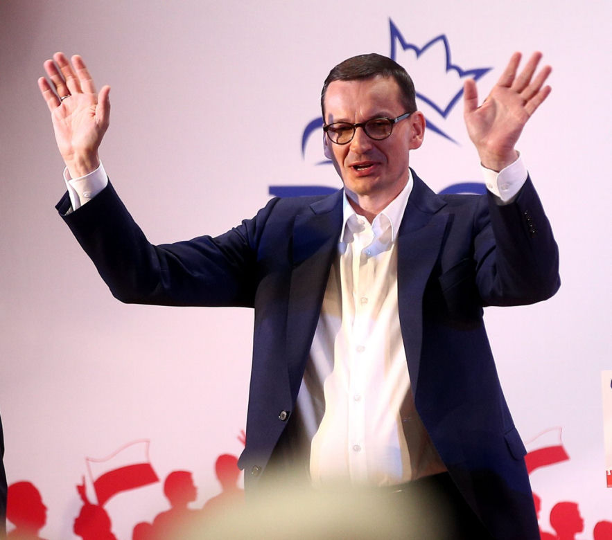 Gwiazdy sprzyjają Kaczyńskiemu