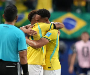 Neymar Szkocja - Brazylia