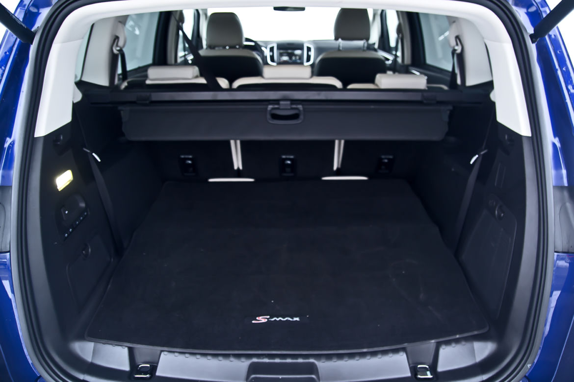 Ford S-MAX 2.0 TDCi 180 KM PowerShift Titanium