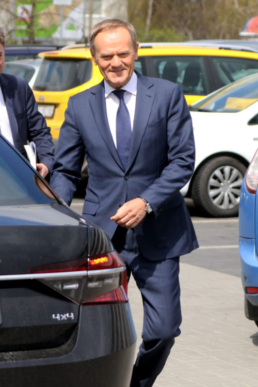 Urodziny Donalda Tuska. Tak szef PO obchodził urodziny - ciężko harował