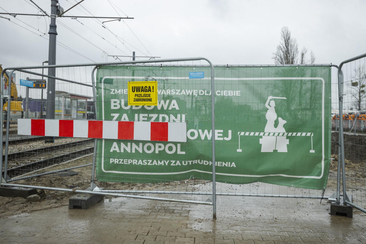 Budowa zajezdni na Annopolu opóźniona. Tramwajarze nie mogą się przeprowadzić