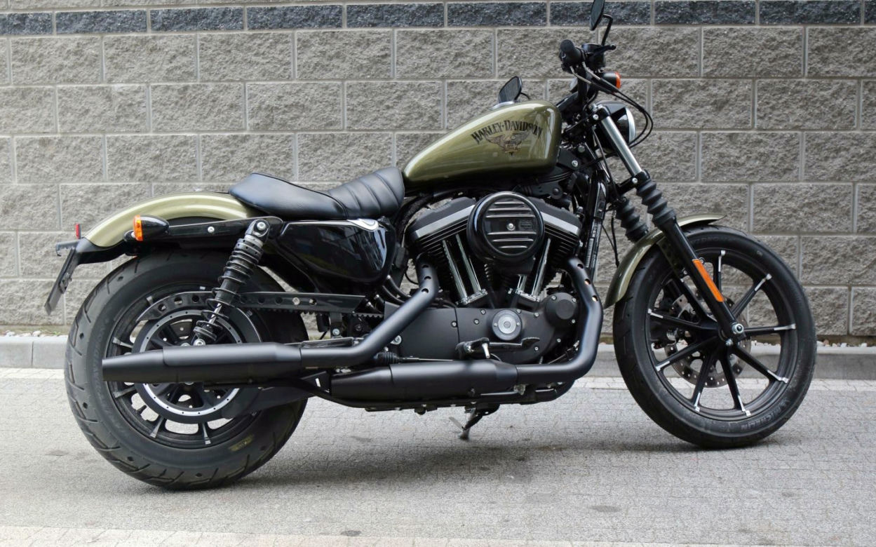 Harley-Davidson 883 Iron