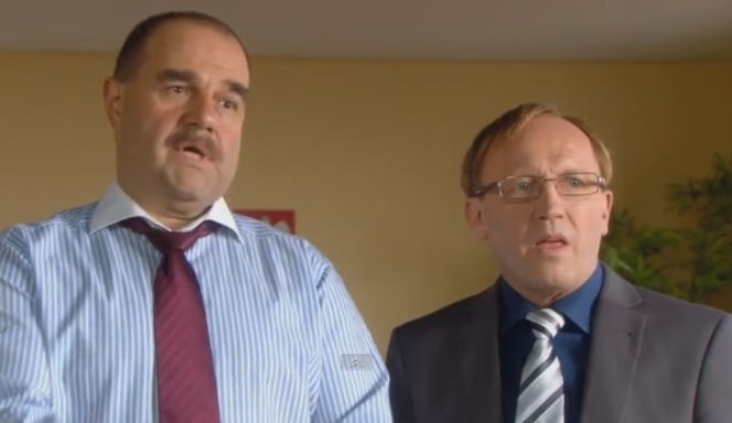 Ranczo 8 sezon odc. 94. Senator Kozioł (Cezary Żak), Czerepach (Artur Barciś)