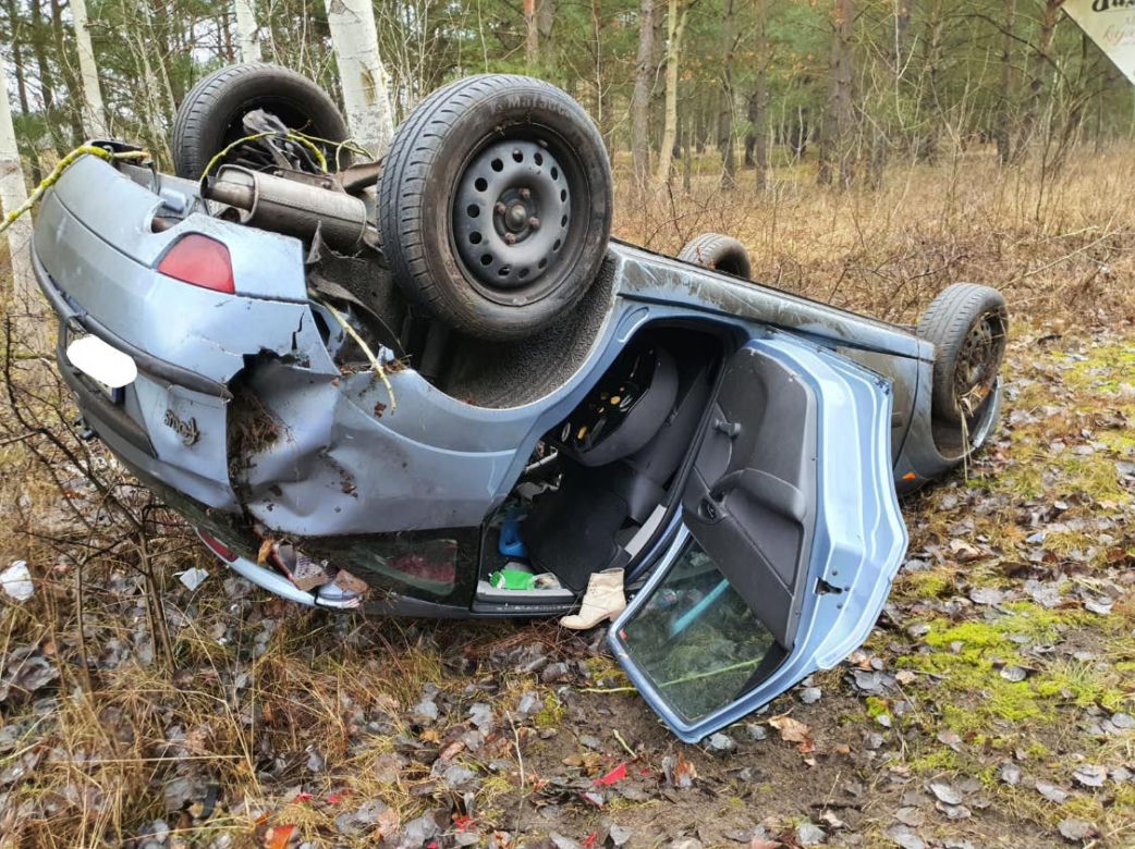 Koszmarny wypadek niedaleko Torunia. Nie żyje motocyklista