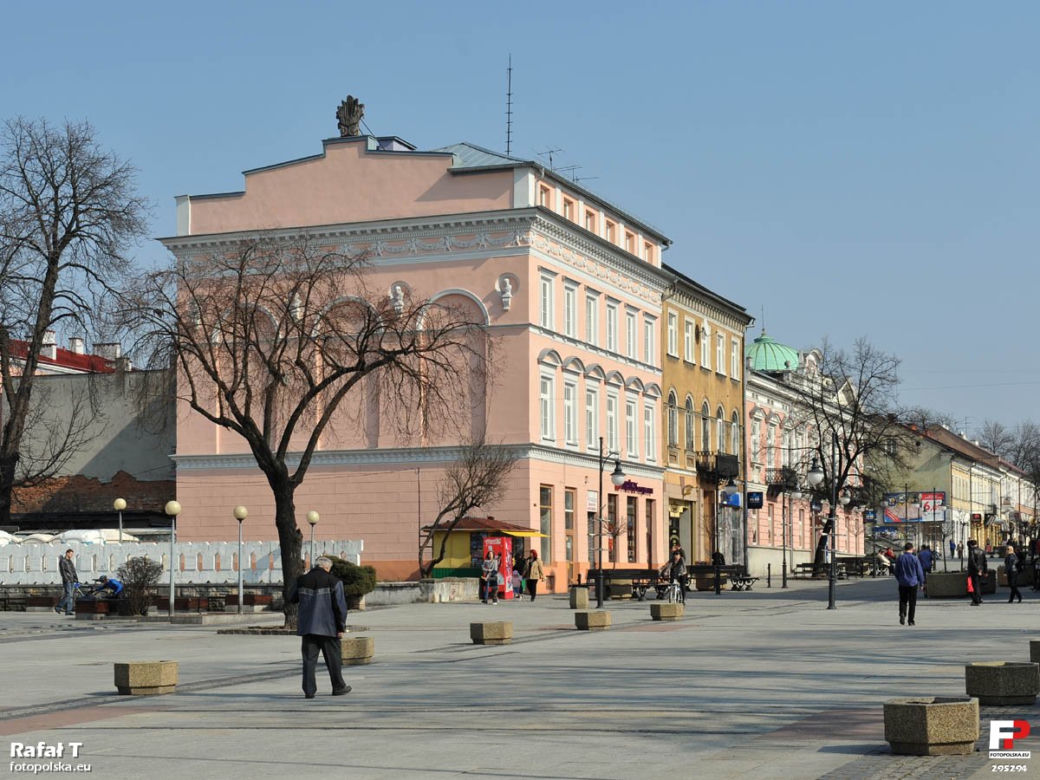 Ulica Stefana Żeromskiego na przestrzeni lat 