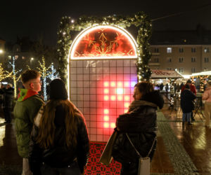 Ruszył świąteczny Jarmark w Bytomiu. Kultowy tramwaj i kaszanka wikinga