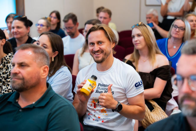 „Niepełnosprawność może spotkać każdego”. Beneficjenci Poland Business Run opowiedzieli w Warszawie, o tym, co dzieje się po biegu