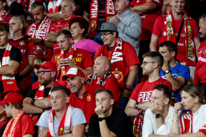 Widzew Łódź - Lech Poznań: Zdjęcia kibiców z meczu 6. kolejki PKO BP Ekstraklasy
