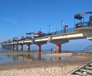 Przygotowania do sezonu na plaży w Międzyzdrojach