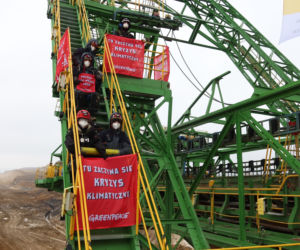 Protest Greenpeace na terenie kopalni Turów