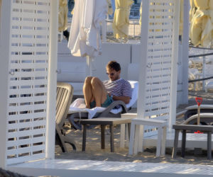 Mateusz Banasiuk na plaży w Sopocie. Tak wyglądał, gdy zrzucił koszulkę!