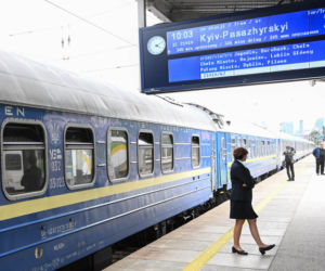 Atak rosyjskich dronów 800 metrów od Polski. O co naprawdę chodzi Kremlowi?