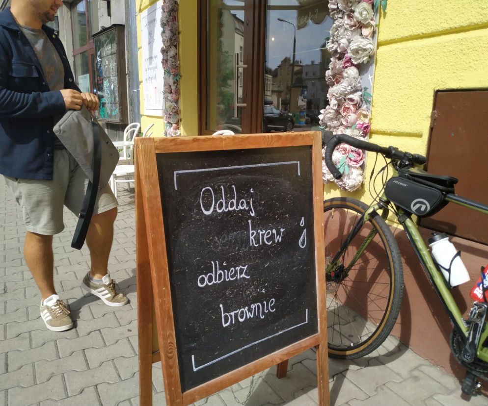 Oddaj krew - zjedz i wypij coś dobrego. Oddolna akcja krakowskiej gastronomii