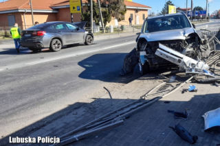 Dramatyczny pościg za skradzionym BMW. Ucierpiał przypadkowy kierowca [WIDEO]